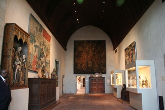 Enlarge photo 69