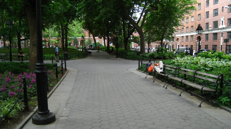 Enlarge photo 21