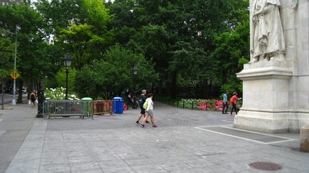 Enlarge photo 44