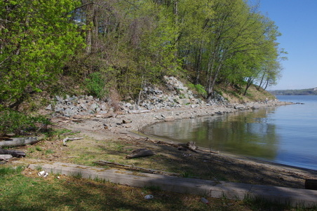 Enlarge photo 19