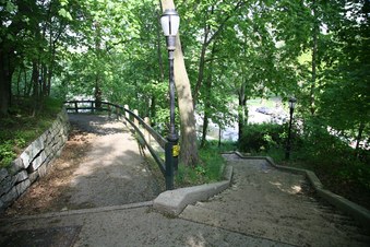 Enlarge photo 16