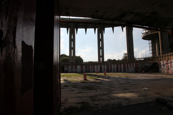 Enlarge photo 4