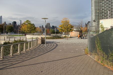 Enlarge photo 24