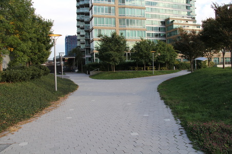 Enlarge photo 46