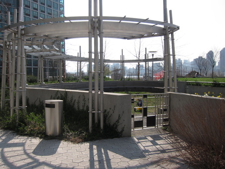 Enlarge photo 42