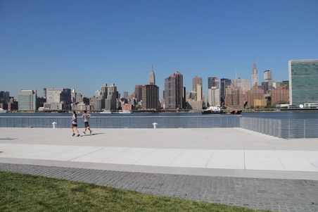 Enlarge photo 20