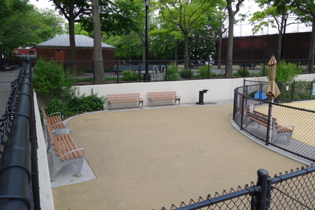 Enlarge photo 13