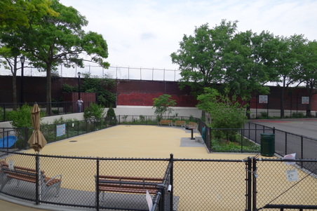 Enlarge photo 15