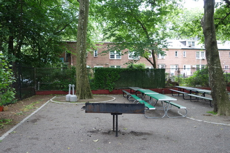 Enlarge photo 61