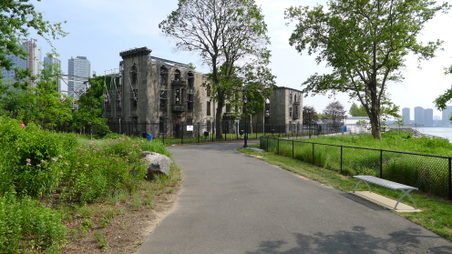 Enlarge photo 62