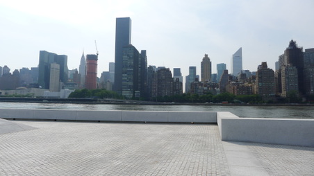 Enlarge photo 52