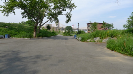 Enlarge photo 16