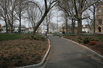 Enlarge photo 13
