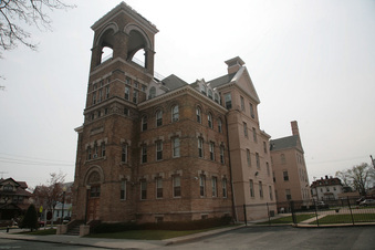 Enlarge photo 26