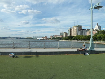 Enlarge photo 4