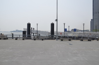 Enlarge photo 4