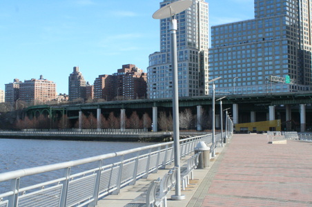 Enlarge photo 18