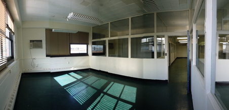 Enlarge photo 32