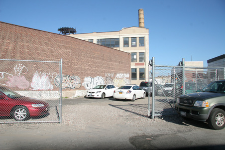 Enlarge photo 71