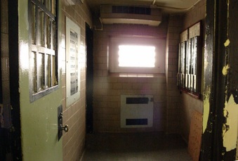 Enlarge photo 83