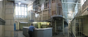 Enlarge photo 17