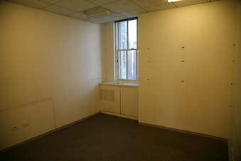 Enlarge photo 21