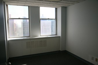 Enlarge photo 18