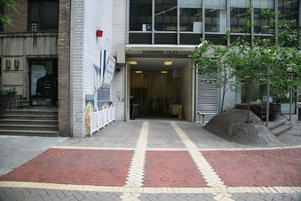 Enlarge photo 10