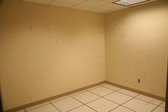 Enlarge photo 32