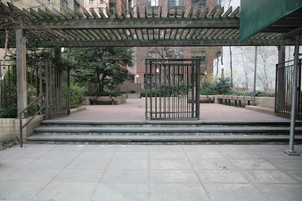Enlarge photo 3