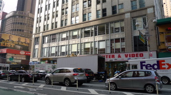Enlarge photo 4