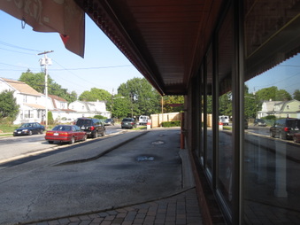 Enlarge photo 11
