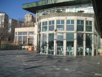 Enlarge photo 33