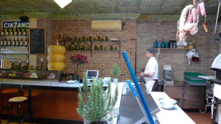 Enlarge photo 9