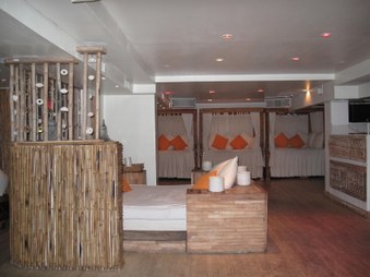 Enlarge photo 15