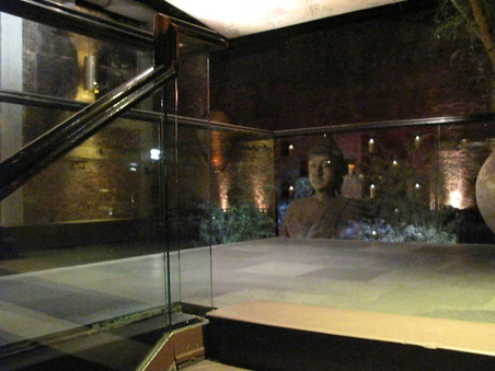 Enlarge photo 24