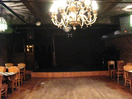 Enlarge photo 19
