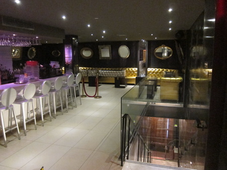 Enlarge photo 24