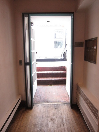 Enlarge photo 11