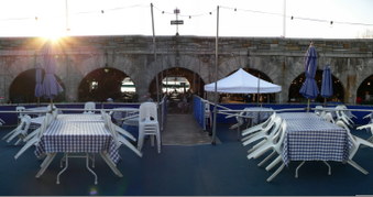 Enlarge photo 13