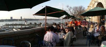 Enlarge photo 33