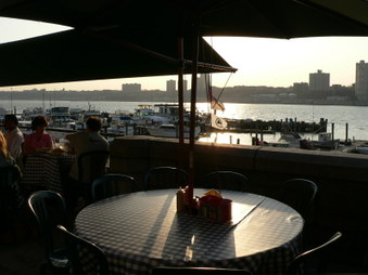 Enlarge photo 47