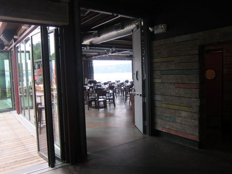 Enlarge photo 24