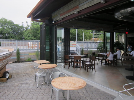 Enlarge photo 32
