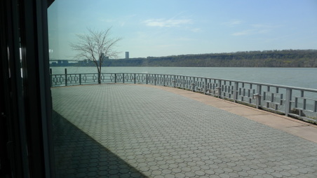 Enlarge photo 68