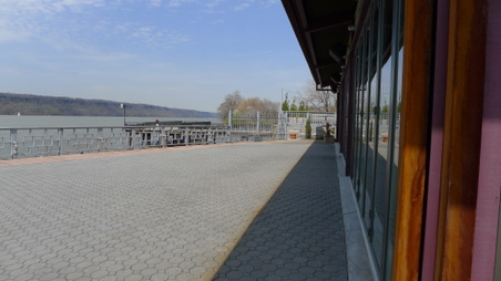 Enlarge photo 53