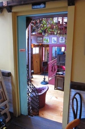 Enlarge photo 24