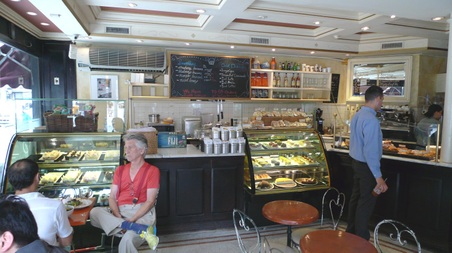 Enlarge photo 23