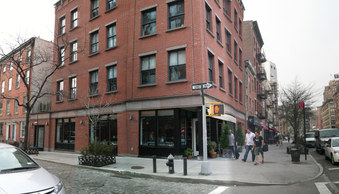 Enlarge photo 19