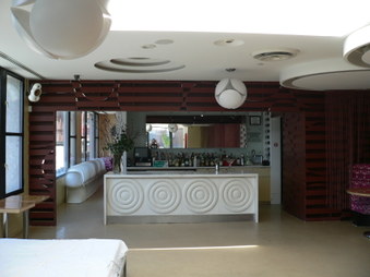 Enlarge photo 32